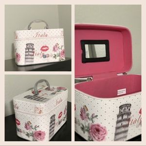 Makeup/Storage Box